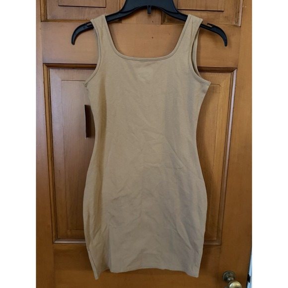 Women's Wild Fable Camel Sleeveless Bodycon Mini Dress Size Small NWT - Picture 3 of 4